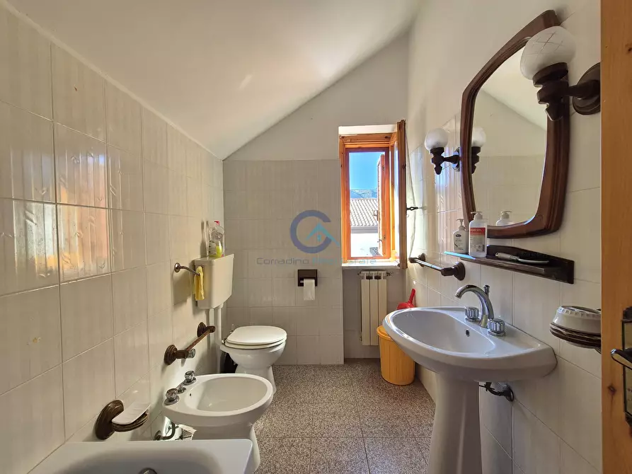 Immagine 10 di Casa trifamiliare in vendita  in VIA DELLE ORCHIDEE 13 a Squillace