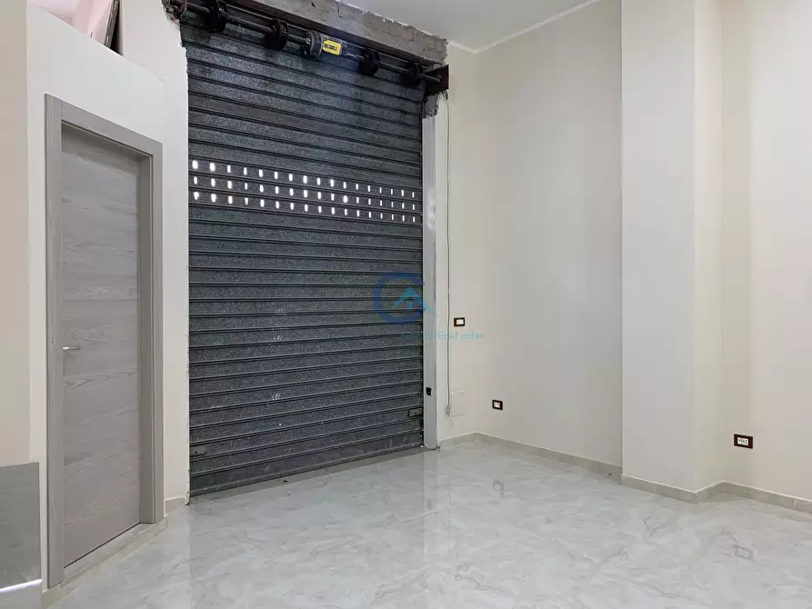 Immagine 4 di Magazzino in affitto  a Catanzaro