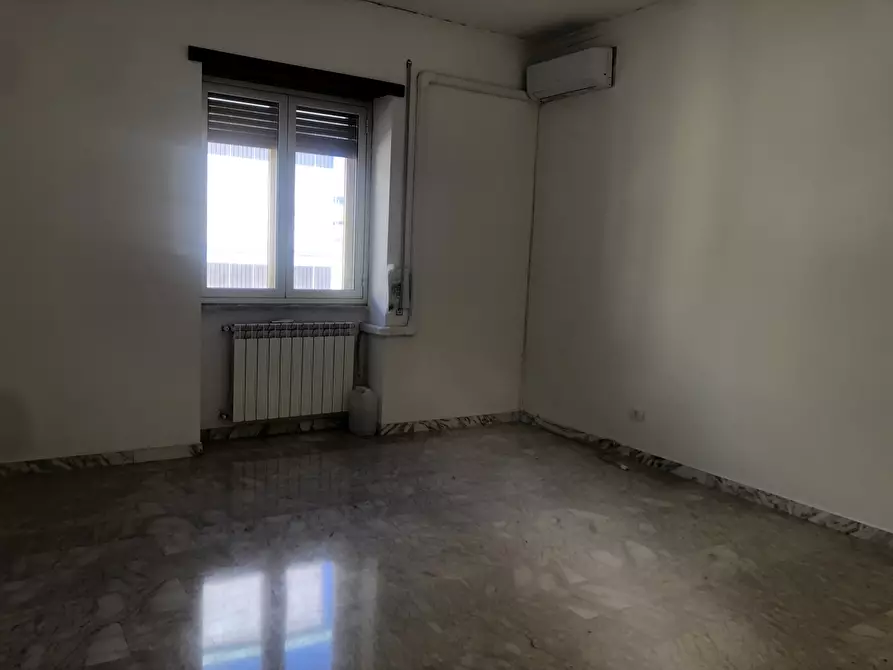 Immagine 41 di Appartamento in affitto  in VIA OGLIO a Siracusa