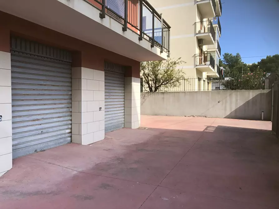 Immagine 5 di Trilocale in vendita  in VIA OLANDA a Siracusa