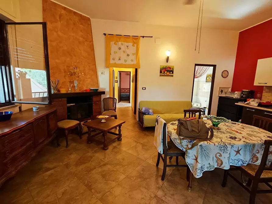Immagine 2 di Villa in vendita  in Via Perseo a Siracusa