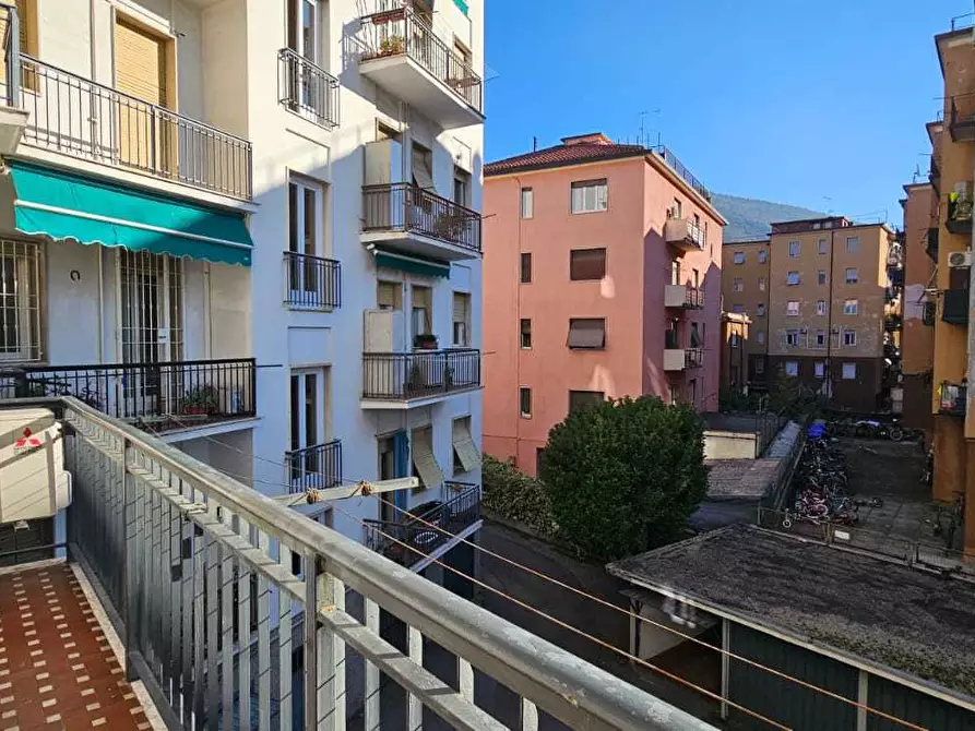 Immagine 19 di Quadrilocale in vendita  in Via Antonio Bazzini 11 a Brescia