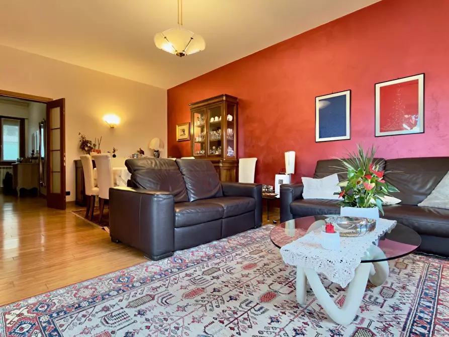 Immagine 2 di Quadrilocale in vendita  a Brescia