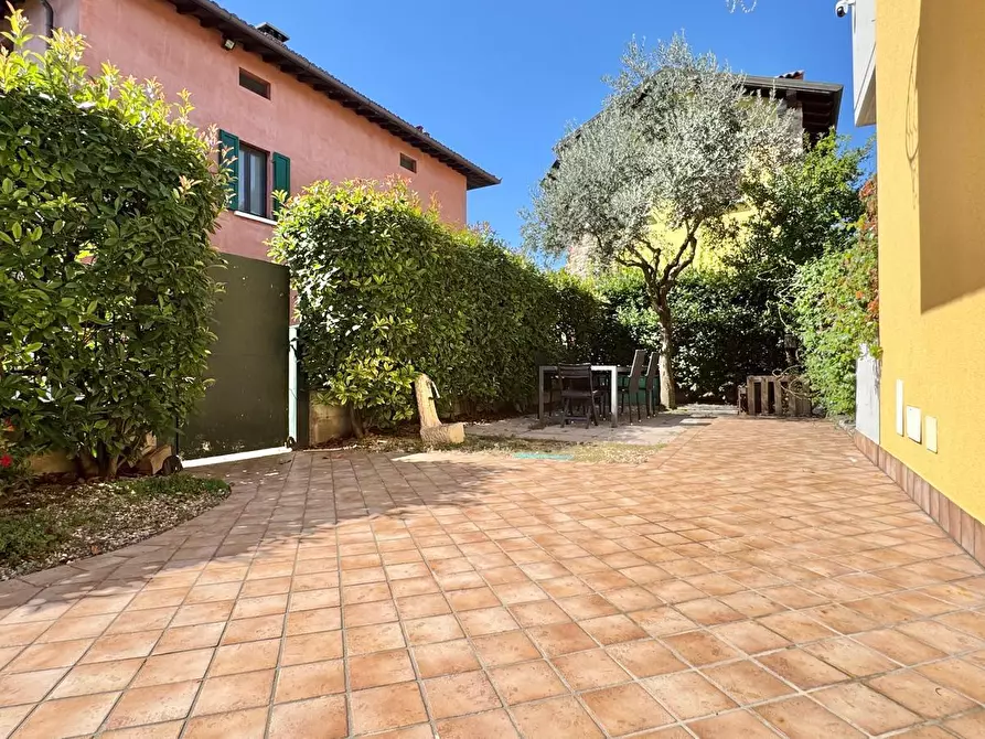 Immagine 2 di Trilocale in vendita  in Via Angelo Mazzoldi a Montichiari