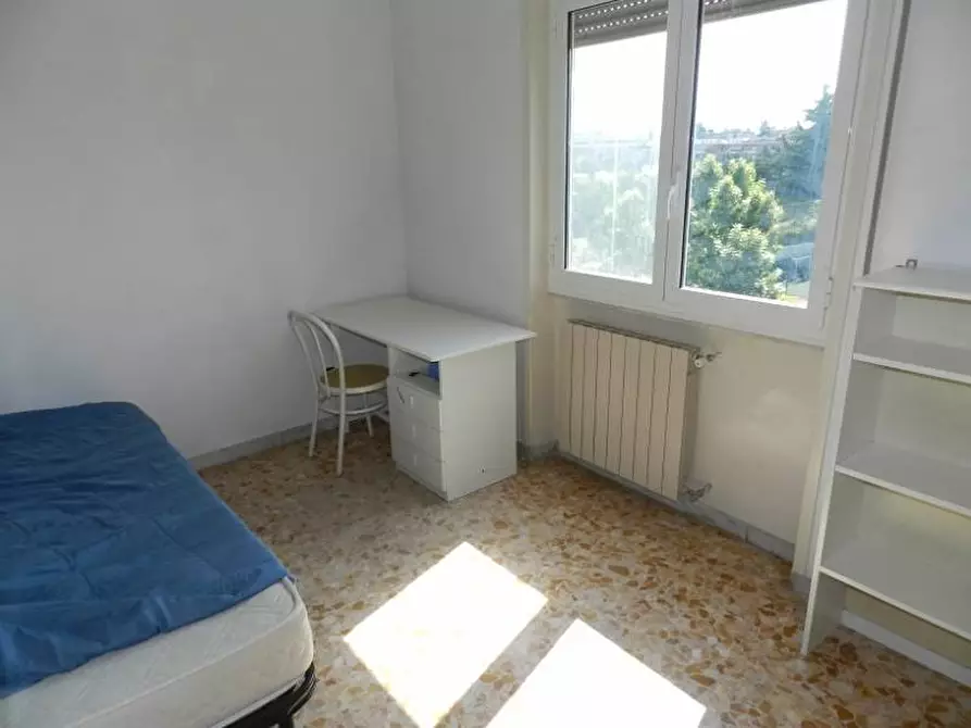 Immagine 8 di Trilocale in affitto  in Via della Bufalotta 23 a Roma