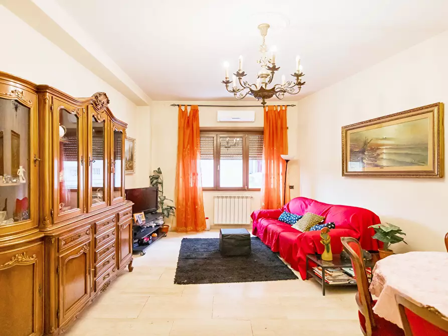 Immagine 5 di Trilocale in vendita  in Viale dei Consoli 27 a Roma