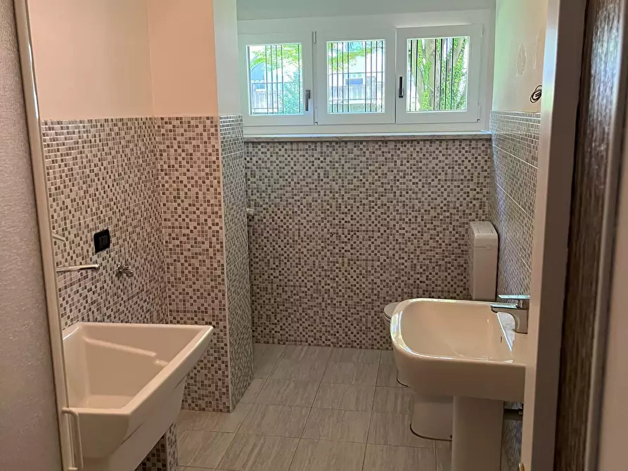 Immagine 6 di Bilocale in affitto  in Via Giorgio Vecco 5 a Rivoli