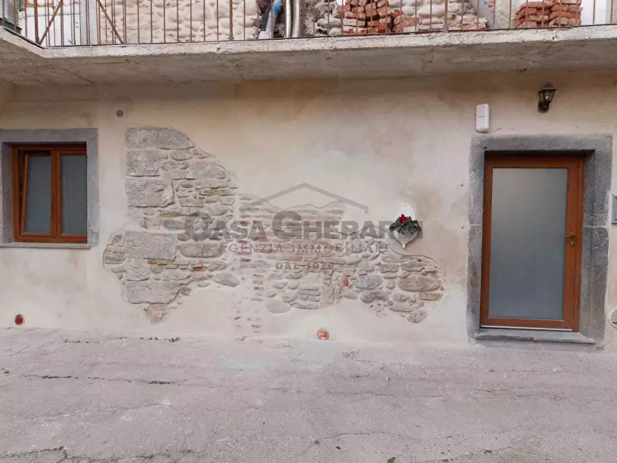 Immagine 30 di Bilocale in vendita  a Paladina