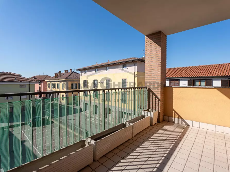 Immagine 11 di Trilocale in vendita  in Via XXV Aprile 1945 43 a Brembate Di Sopra