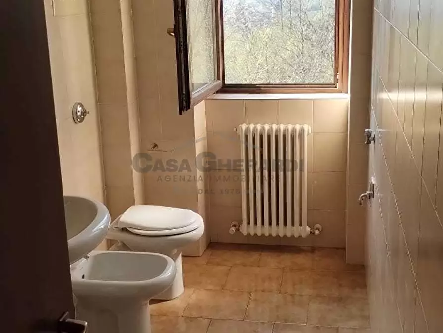 Immagine 13 di Trilocale in affitto  in Via Santa Geltrude Comensoli a Rota D'imagna