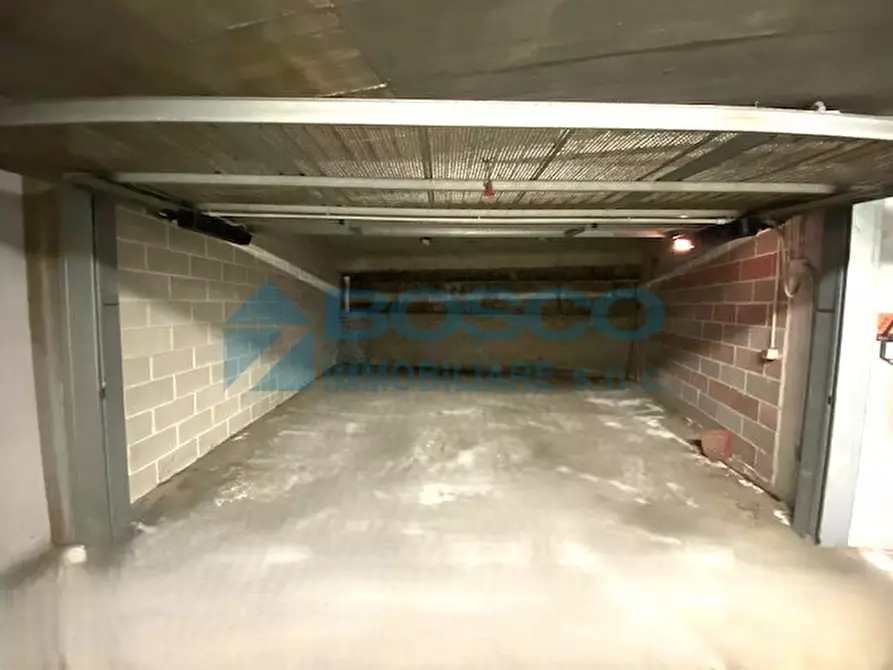 Immagine 2 di Garage in affitto  in Via Giovanni Costantini a La Spezia