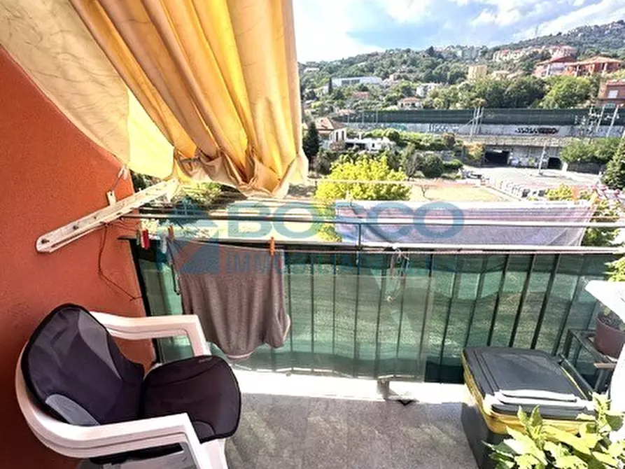 Immagine 8 di Bilocale in vendita  in Strada Statale 1 5 a La Spezia