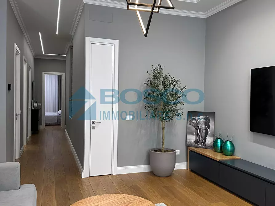 Immagine 17 di Pentalocale in vendita  in Piazza Garibaldi a La Spezia