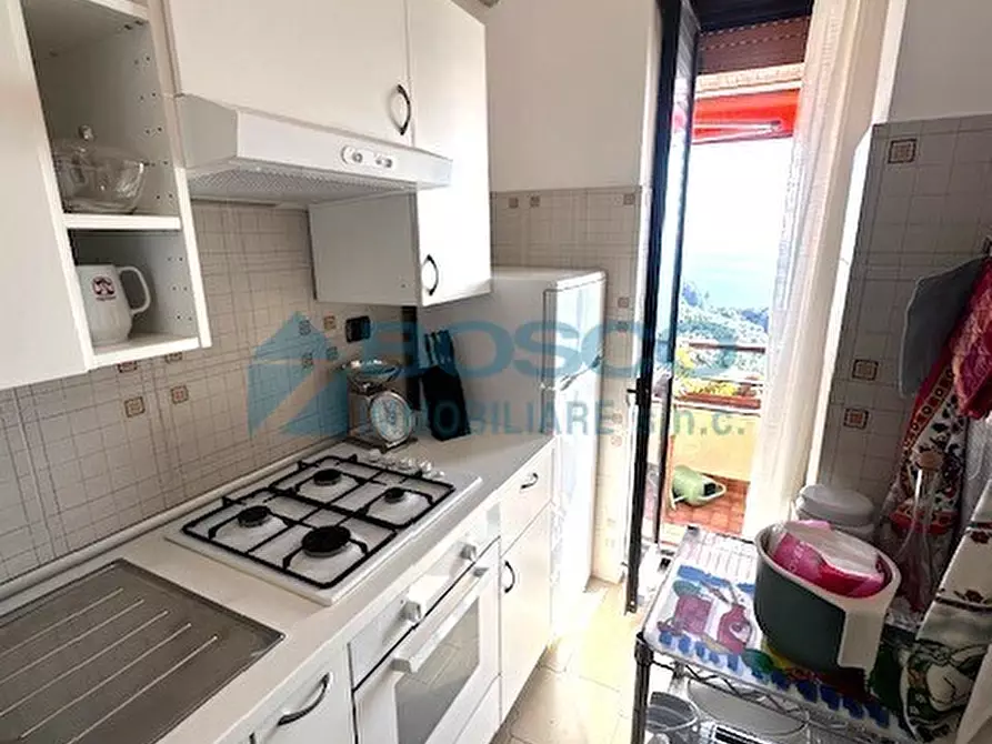 Immagine 13 di Trilocale in affitto  in Via Santa Teresa a Lerici