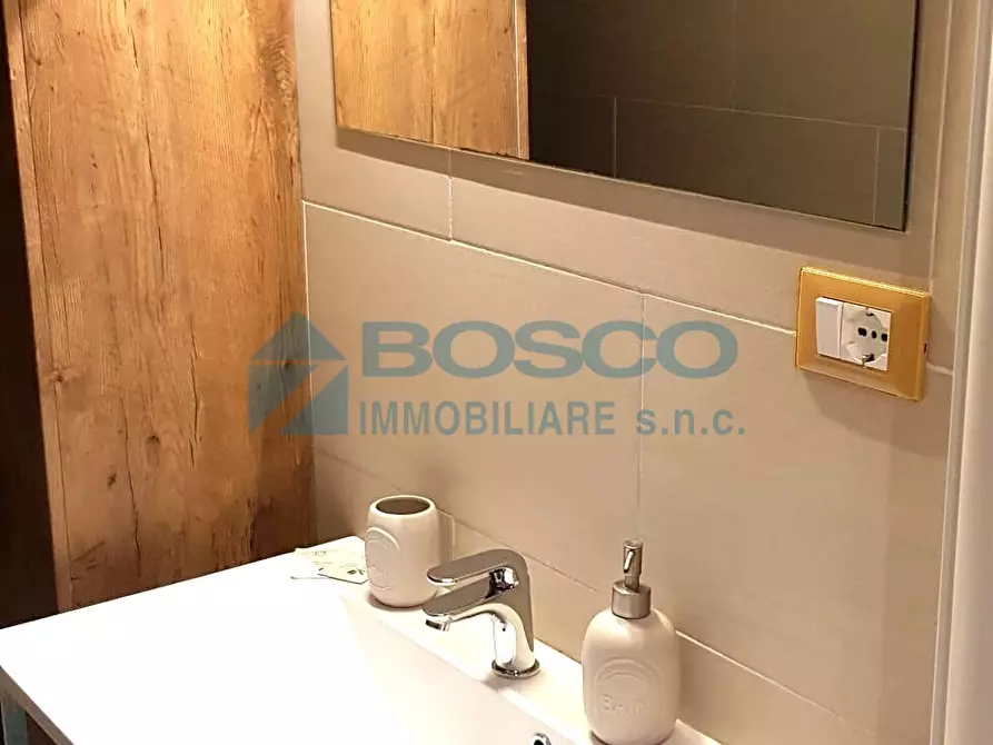 Immagine 11 di Trilocale in vendita  in Via Castelfidardo a La Spezia