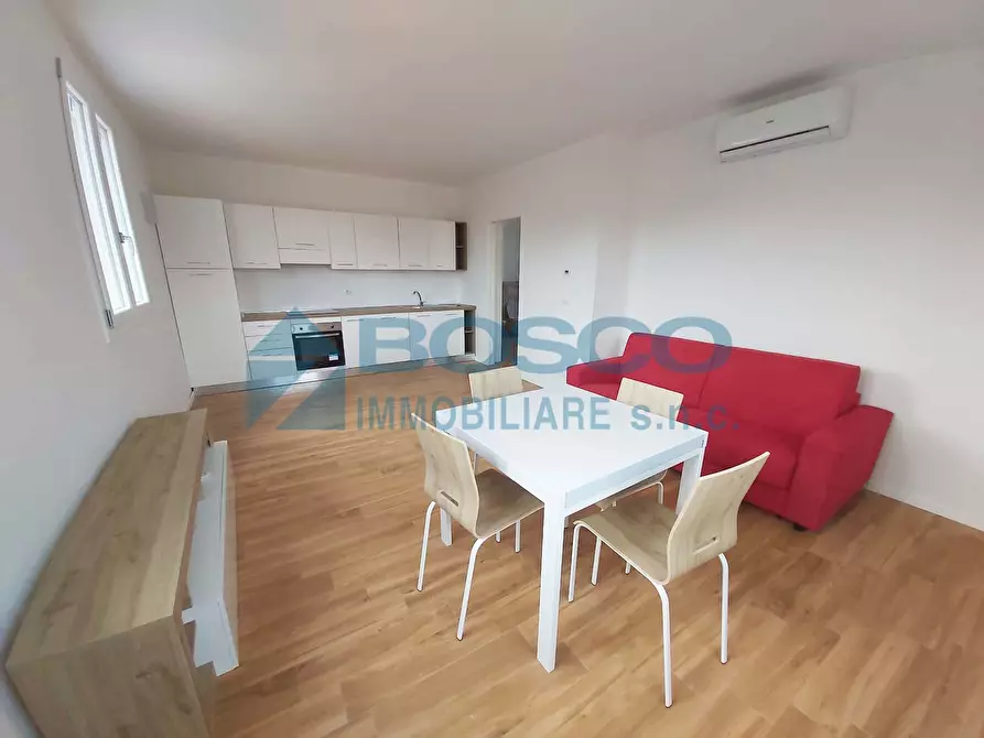 Immagine 7 di Bilocale in vendita  a Beverino