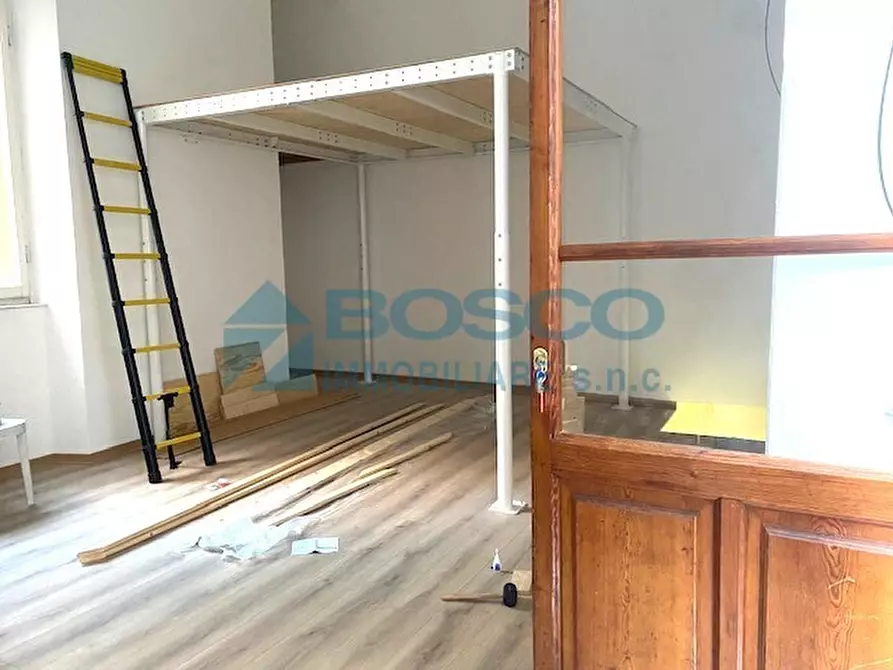 Immagine 10 di Locale commerciale in vendita  in Via della Scorza 16/18 a La Spezia