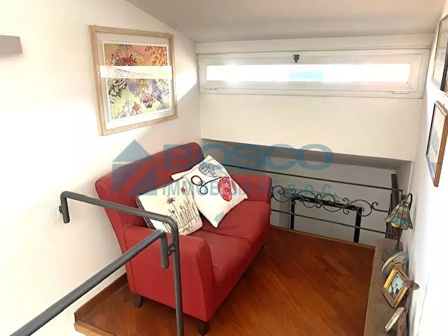 Immagine 25 di Pentalocale in vendita  in Via landinelli a Sarzana