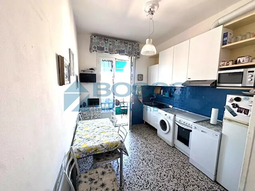 Immagine 1 di Bilocale in vendita  in Via Giovanni Bosco 2 a La Spezia