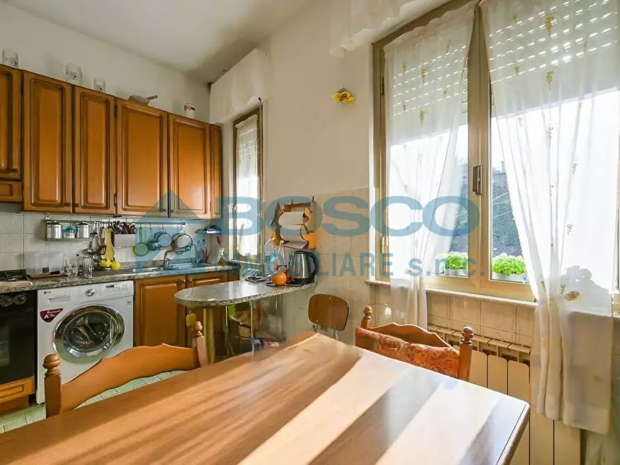 Immagine 5 di Porzione di casa in vendita  in Borgo Mitiliano 97 a Vezzano Ligure