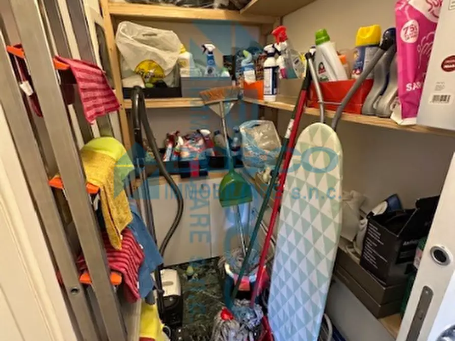 Immagine 24 di Pentalocale in vendita  in Via Francesco Crispi 74 a La Spezia