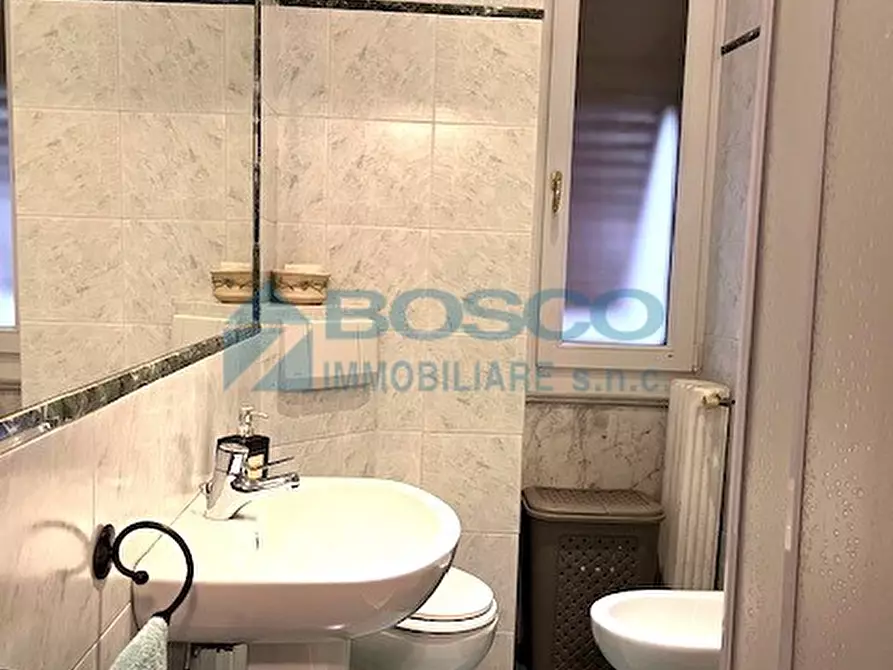 Immagine 18 di Pentalocale in vendita  in via Di Monale a La Spezia