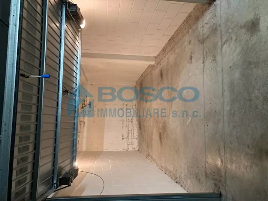 Immagine 14 di Monolocale in affitto  a Lerici