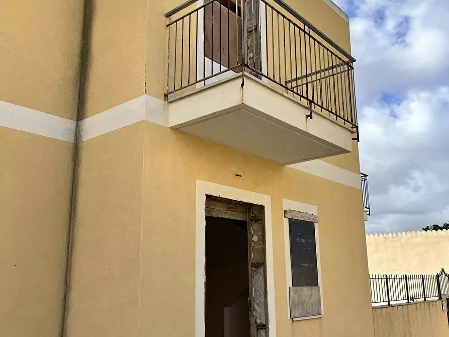 Immagine 1 di Casa trifamiliare in vendita  in Via del Pacecoto 19 a Custonaci