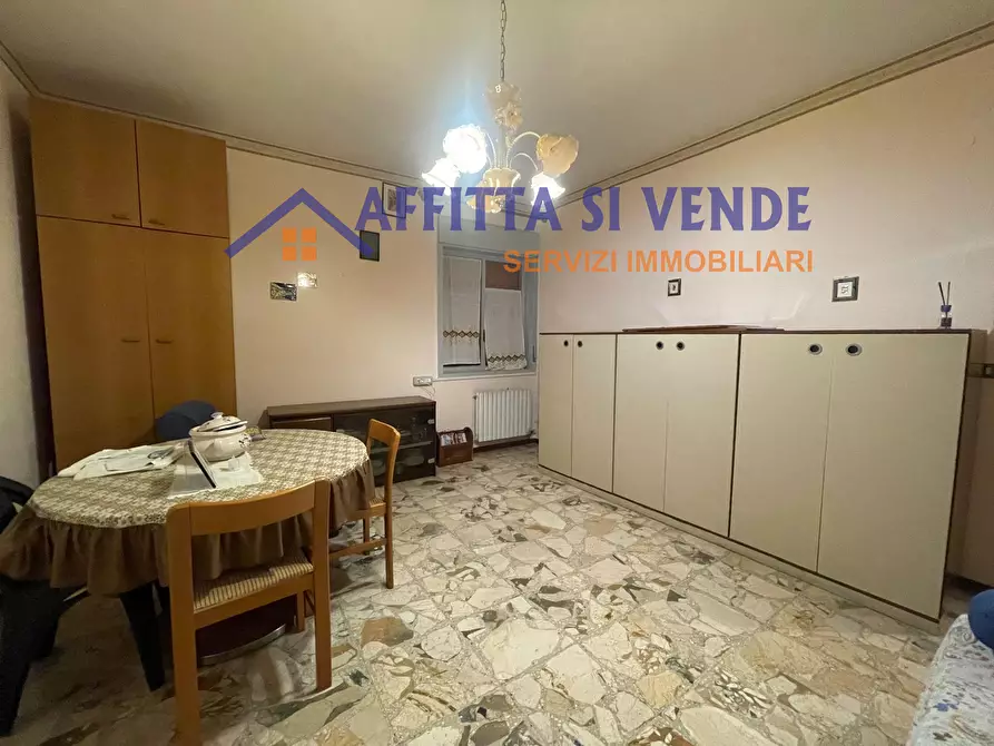 Immagine 4 di Quadrilocale in vendita  in VIA PACHINO a Siracusa