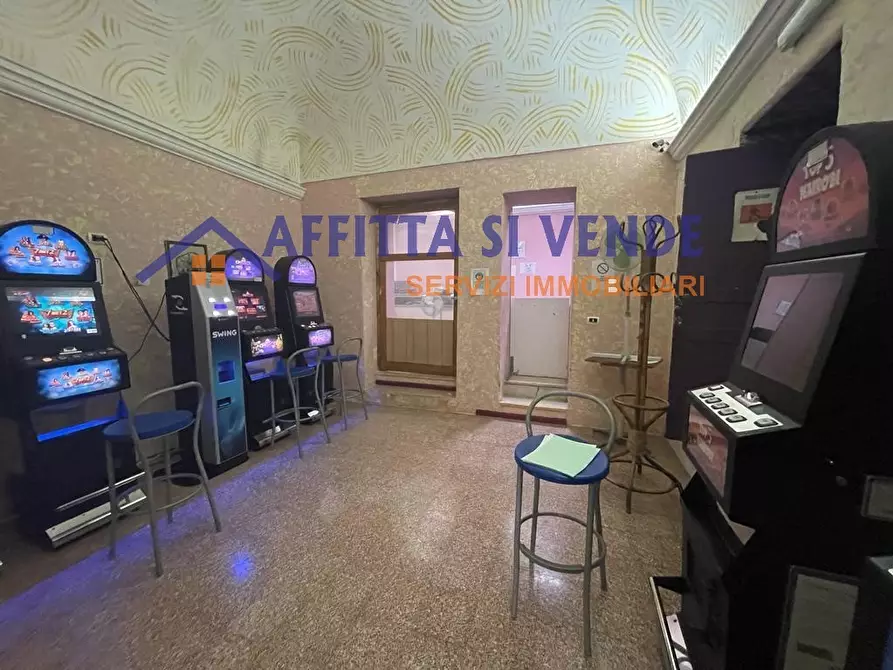 Immagine 6 di Locale commerciale in affitto  in solarino a Solarino