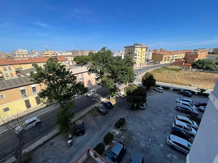 Immagine 2 di Pentalocale in vendita  in Viale dei Comuni 75 a Siracusa