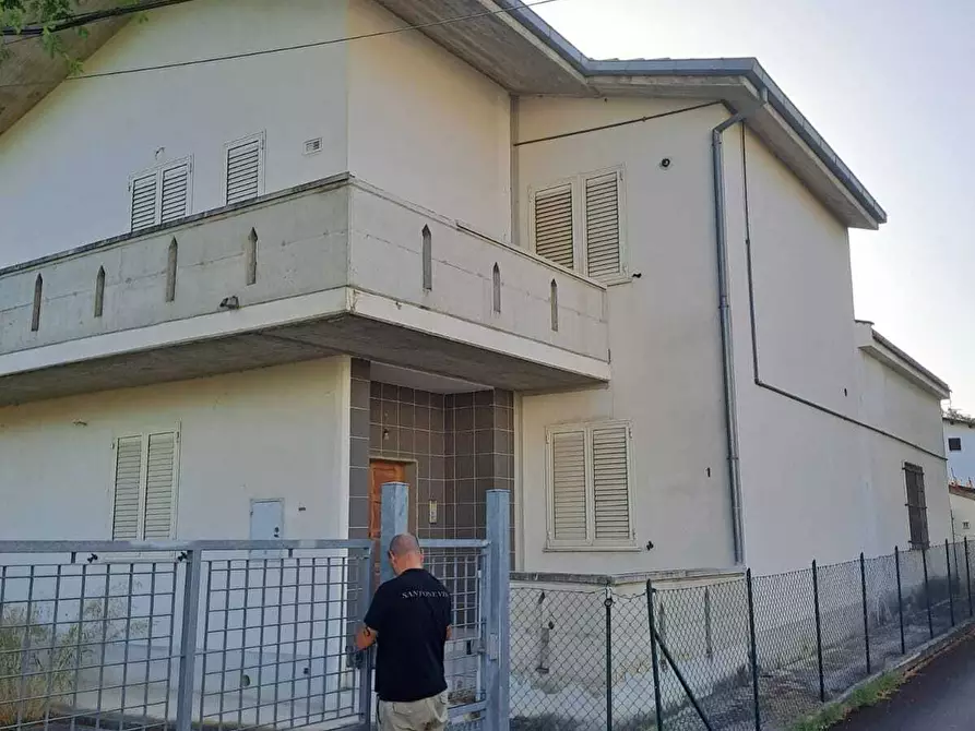 Immagine 6 di Casa indipendente in vendita  a Alanno