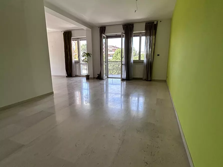 Immagine 18 di Pentalocale in vendita  a Pescara