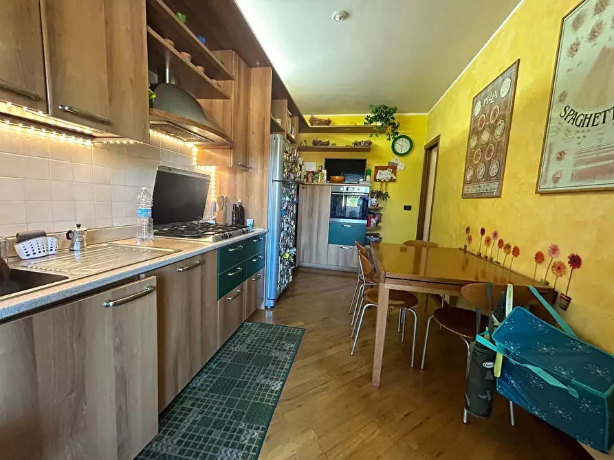 Immagine 5 di Pentalocale in vendita  a Pescara