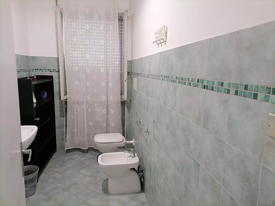Immagine 16 di Stanza singola in affitto  a Pescara