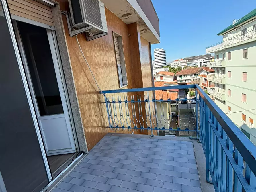 Immagine 13 di Trilocale in vendita  a Pescara