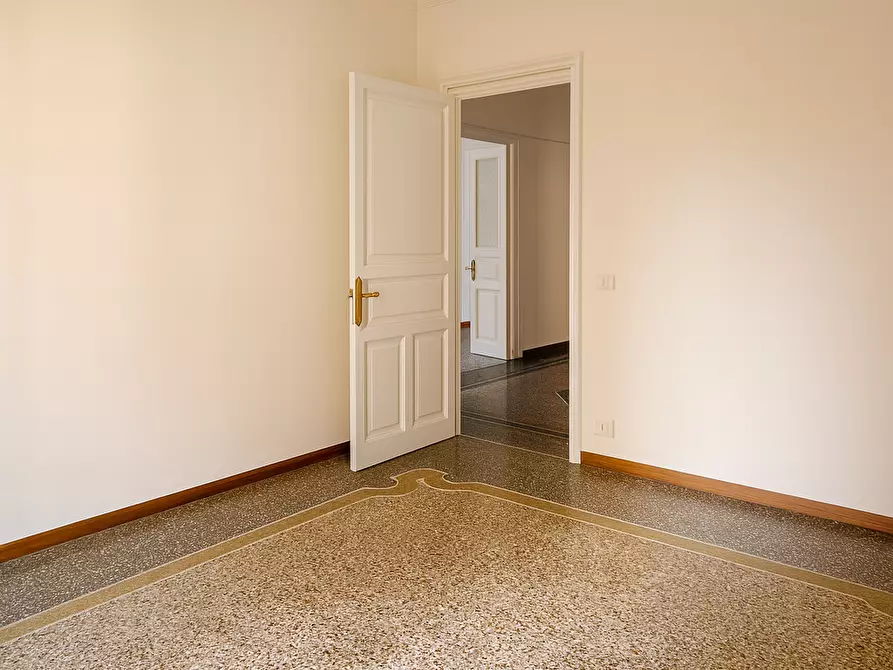 Immagine 7 di Quadrilocale in affitto  a Rapallo