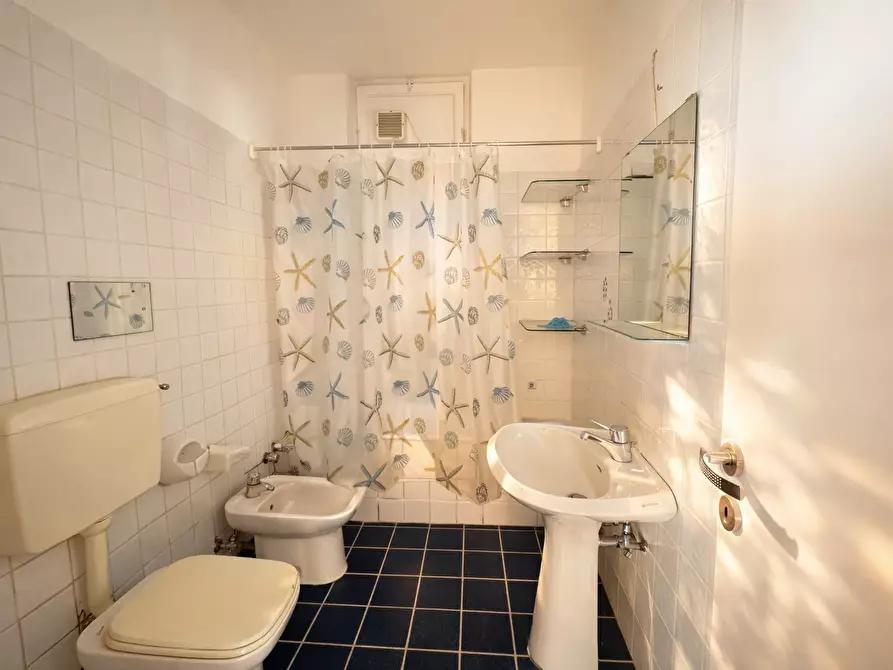 Immagine 18 di Bilocale in vendita  a Zoagli