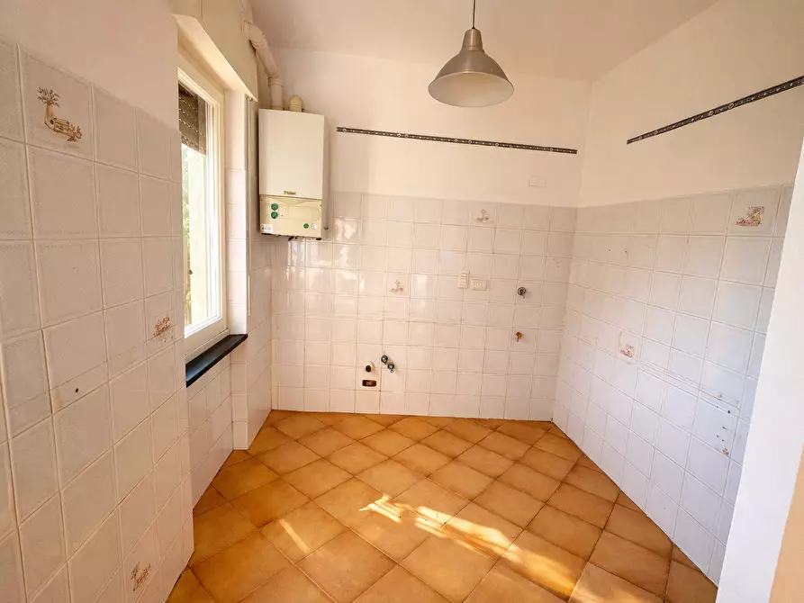 Immagine 11 di Bilocale in vendita  a Zoagli