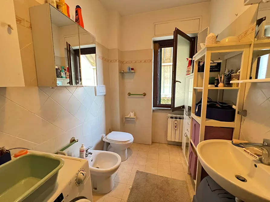 Immagine 12 di Trilocale in vendita  a Fiano Romano