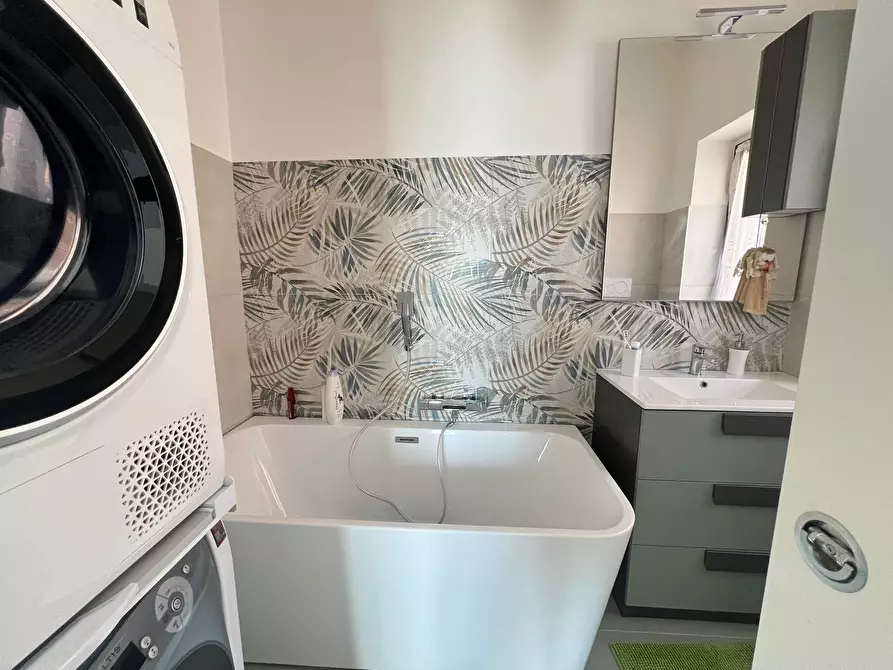 Immagine 18 di Trilocale in vendita  a Fiano Romano