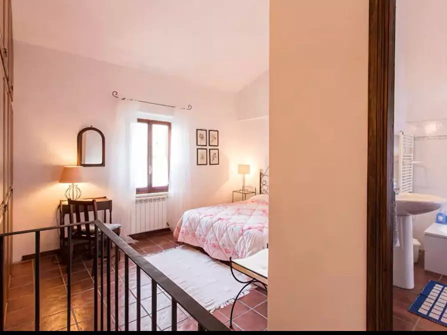 Immagine 8 di Bilocale in vendita  a Torrita Tiberina