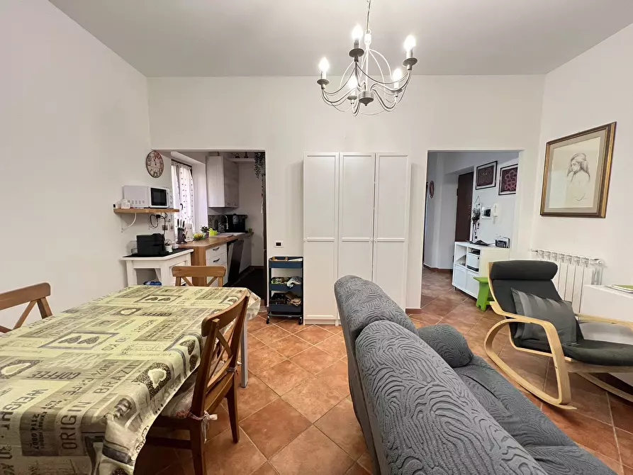 Immagine 6 di Trilocale in vendita  a Fiano Romano