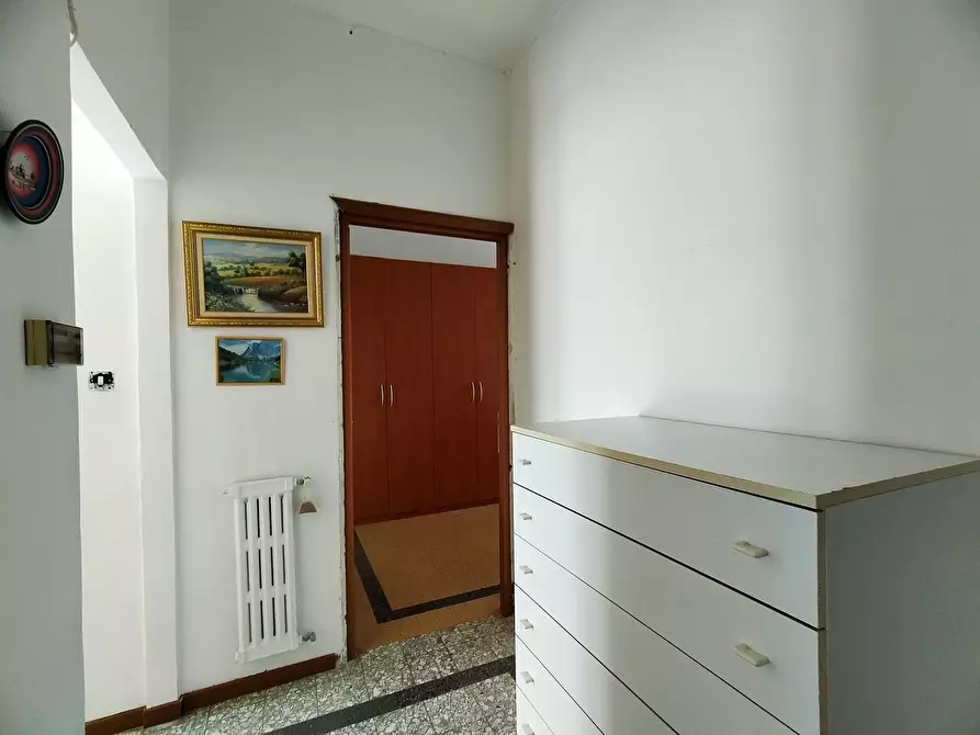 Immagine 2 di Bilocale in vendita  in Via Meina 8 a Torino