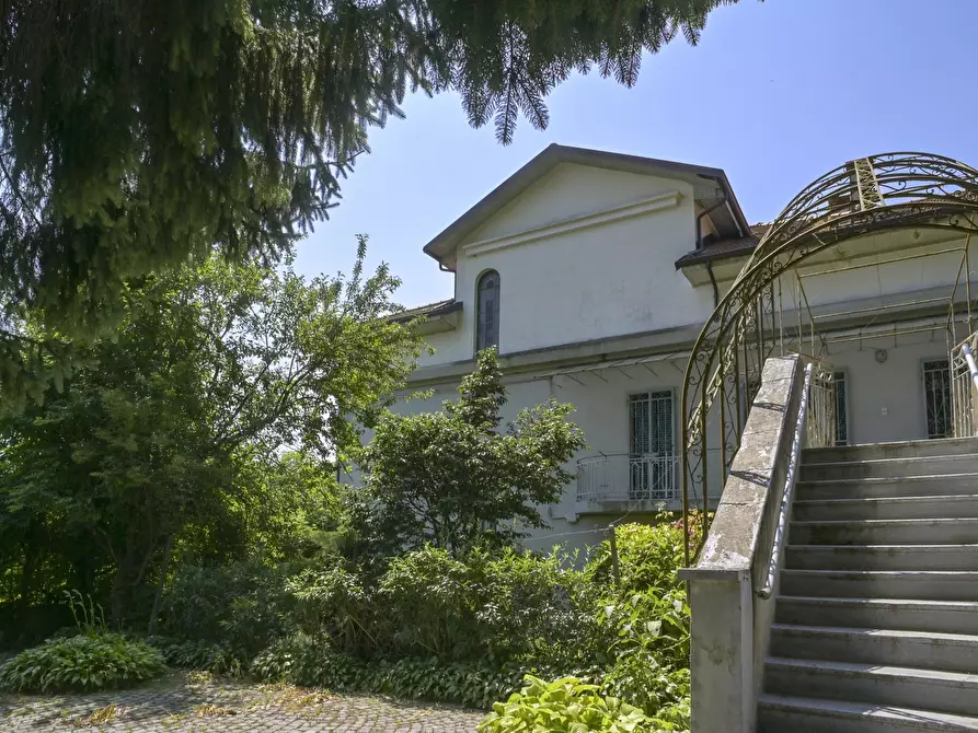 Immagine 41 di Villa in vendita  in via IV Novembre 22 a Strambino