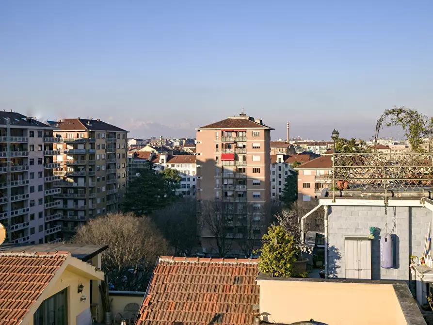 Immagine 67 di Attico in vendita  in Via Ventimiglia 76 a Torino