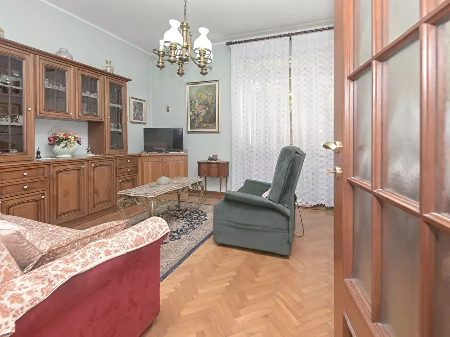 Immagine 16 di Quadrilocale in vendita  in Corso Peschiera 349 a Torino