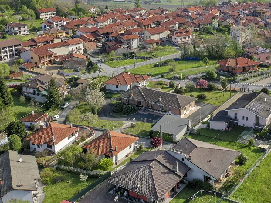 Immagine 11 di Villa in vendita  in via Giacomo Tinetti 4 a San Martino Canavese