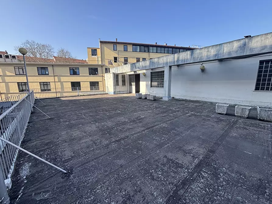 Immagine 8 di Capannone industriale in vendita  in Via Parella 3 a Torino