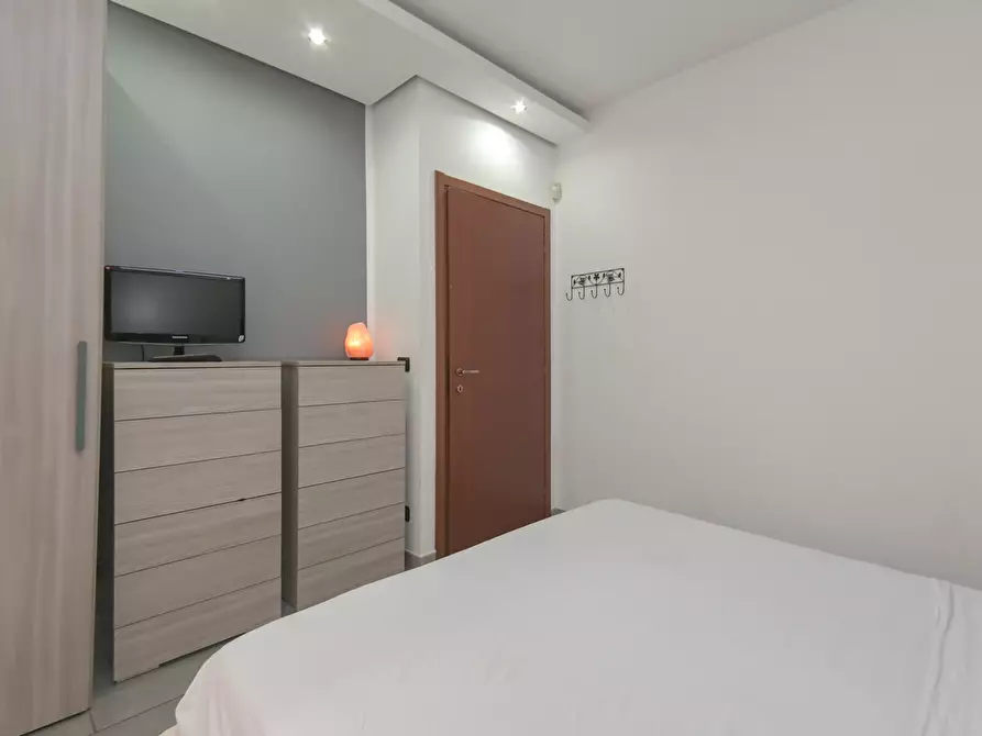 Immagine 25 di Trilocale in vendita  in Via Quarto dei Mille 5 a Torino